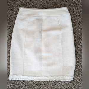 White House Black Market skirt with pockets